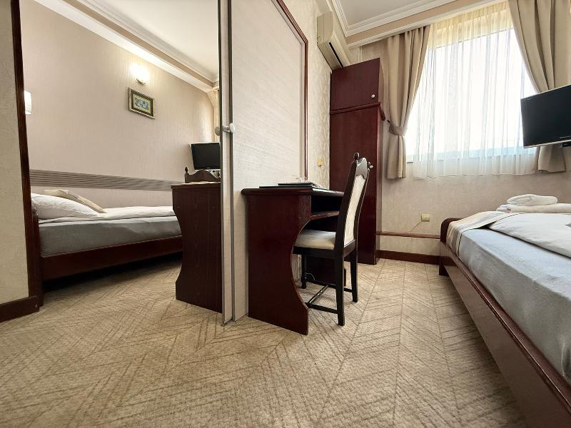 Garni Hotel Lav - Oda
