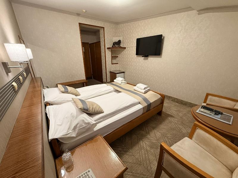 Garni Hotel Lav - Oda