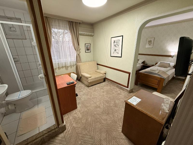Garni Hotel Lav - Oda