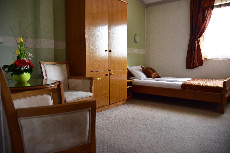 Garni Hotel Lav - Oda