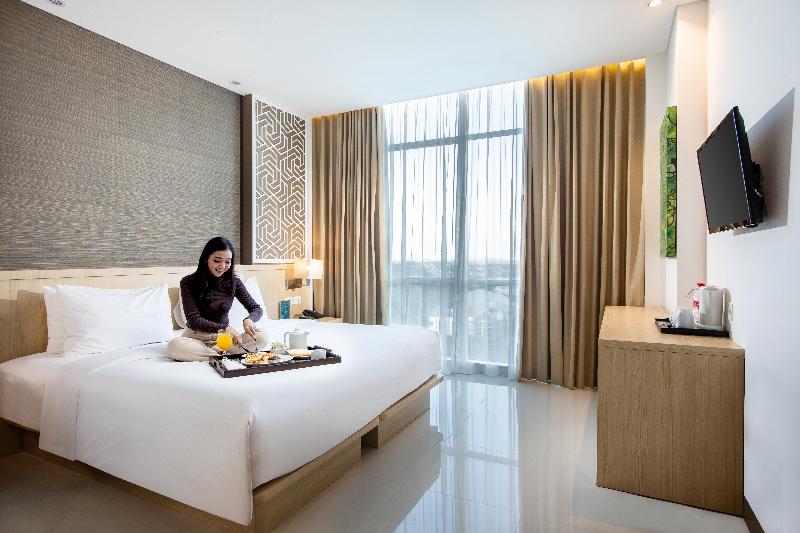 Hotel Santika Gresik - Oda