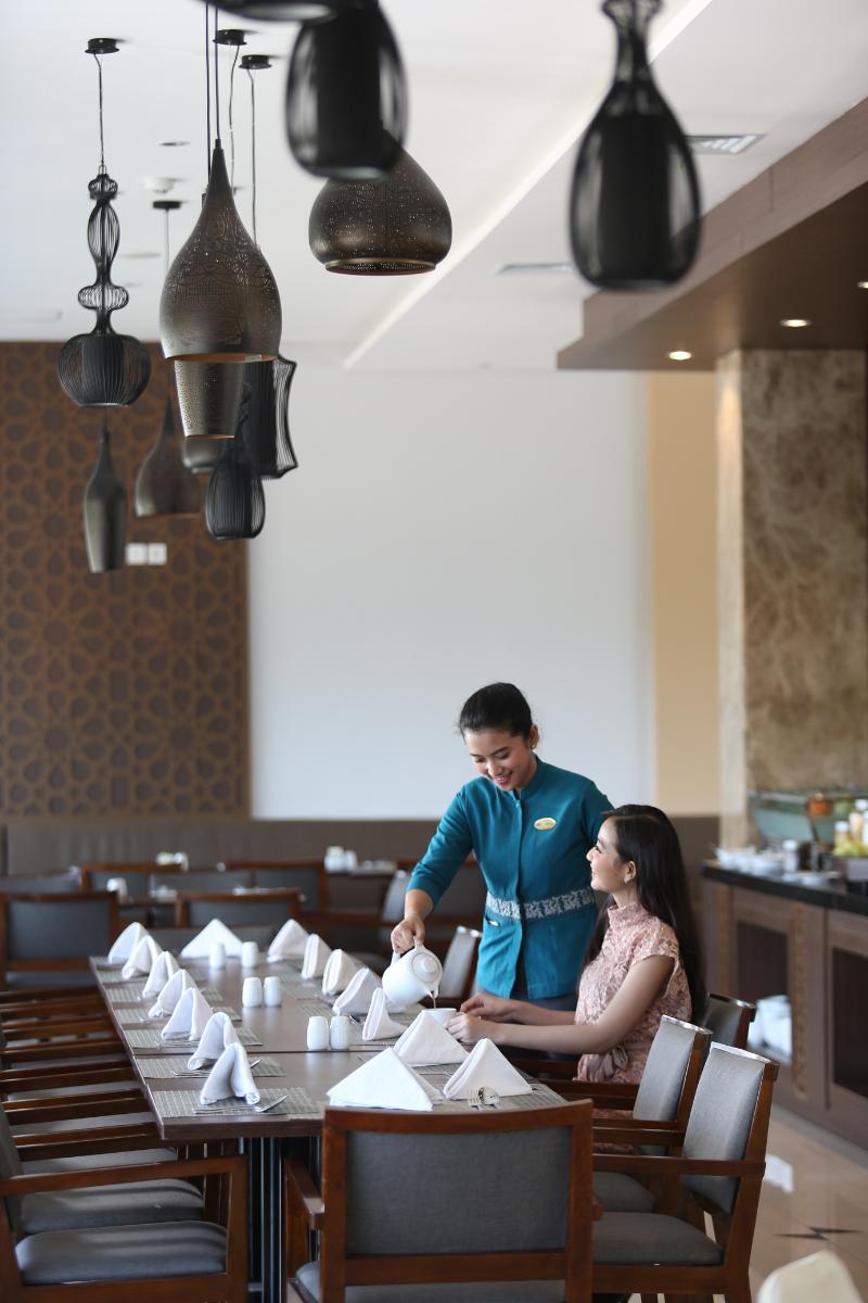 Hotel Santika Gresik - Havuz