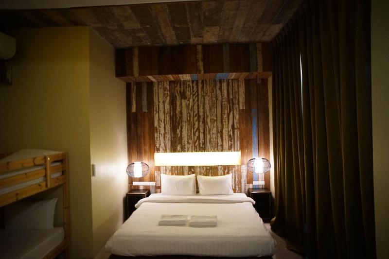 Villa Phra Sumen Bangkok - Oda