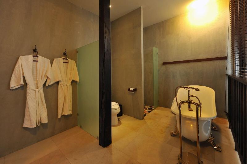 Villa Phra Sumen Bangkok - Oda