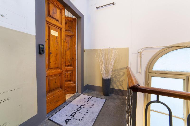 Apollo Guest House - Lobi