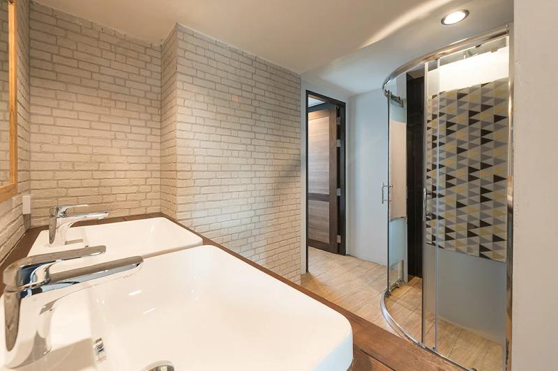 33 Poshtel by ZUZU - Oda