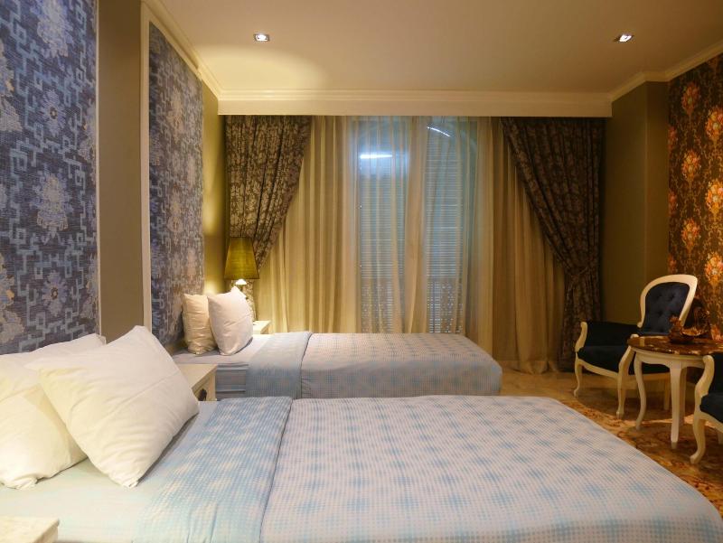 At Pingnakorn Huaykaew Hotel - Oda