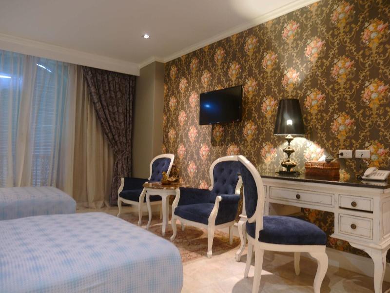 At Pingnakorn Huaykaew Hotel - Oda