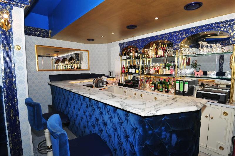 Monte Christo - Bar