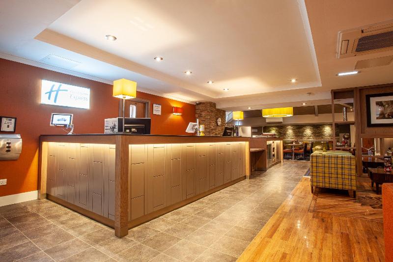 Holiday Inn Express Edinburgh Airport - Lobi