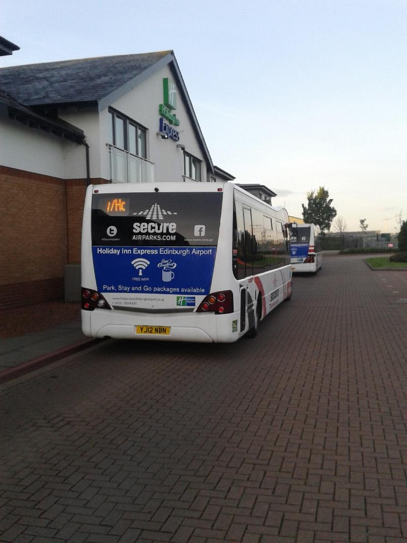 Holiday Inn Express Edinburgh Airport - Genel
