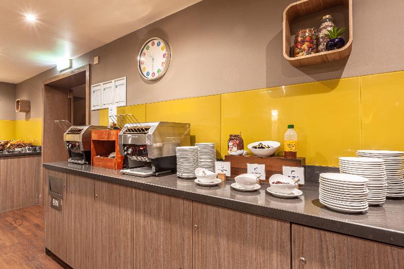 Holiday Inn Express Edinburgh Airport - Restoran