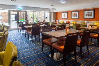 Holiday Inn Express Edinburgh Airport fotoÄŸrafÄ±
