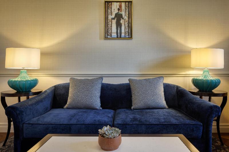The Caledonian Edinburgh Curio Collection Hilton - Oda