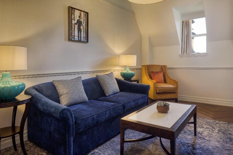 The Caledonian Edinburgh Curio Collection Hilton - Oda