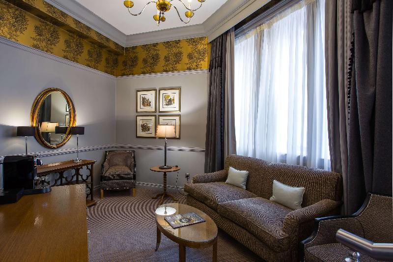 The Caledonian Edinburgh Curio Collection Hilton - Oda
