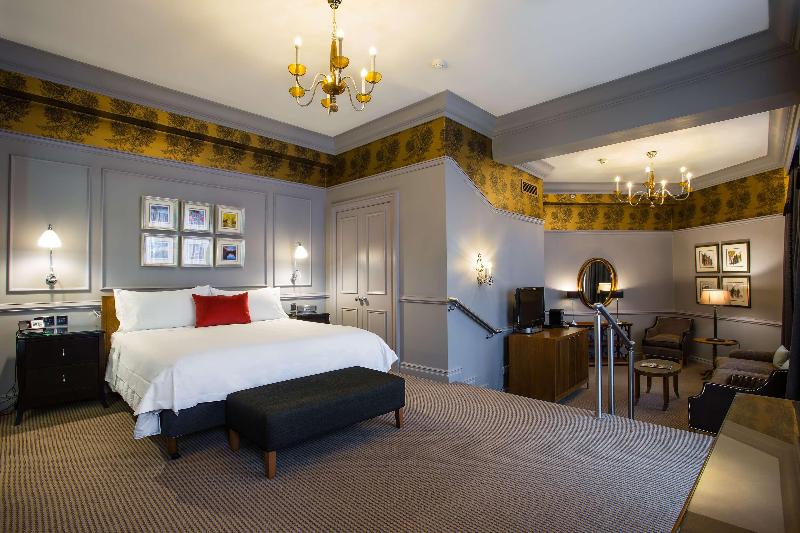 The Caledonian Edinburgh Curio Collection Hilton - Oda