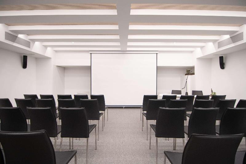 Innside Milano Torre Galfa - Toplantı