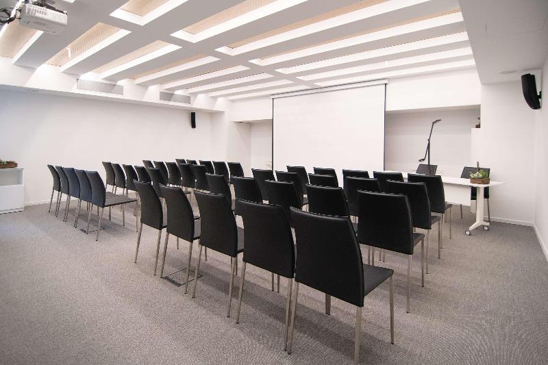 Innside Milano Torre Galfa - Toplantı