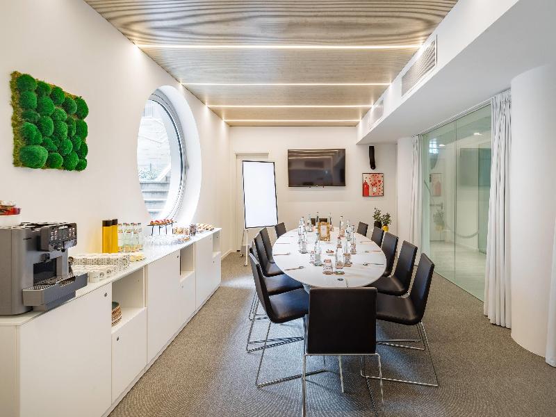 Innside Milano Torre Galfa - Toplantı