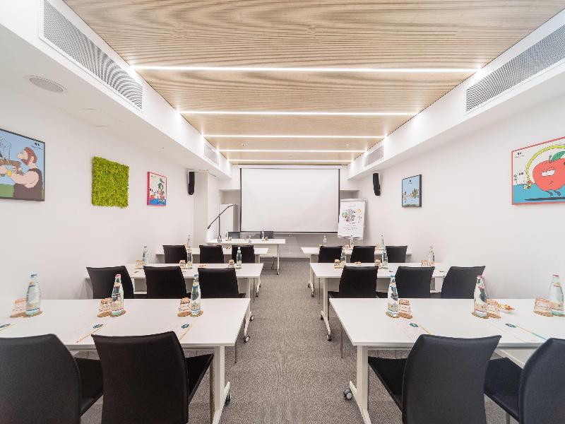 Innside Milano Torre Galfa - Toplantı