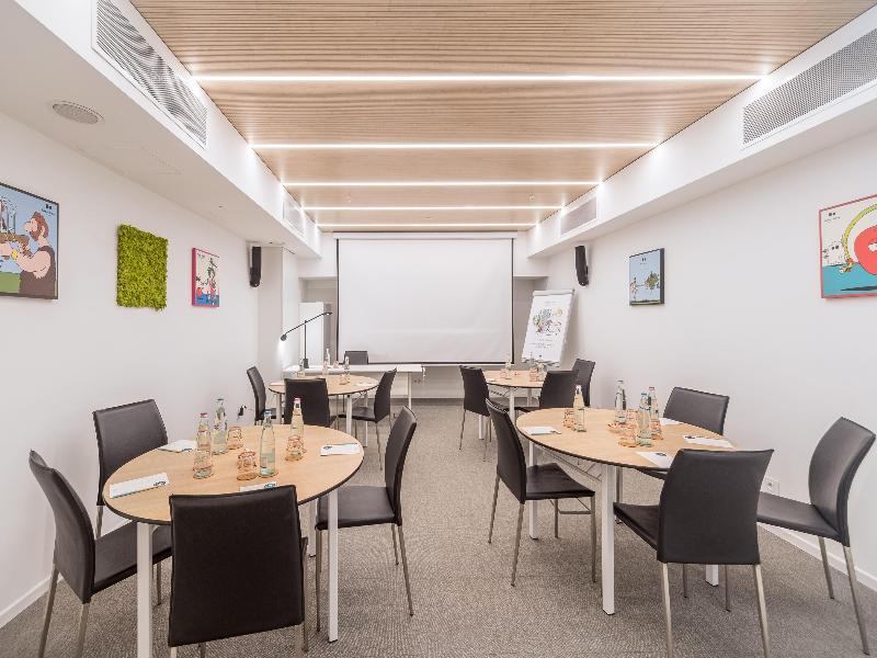 Innside Milano Torre Galfa - Toplantı