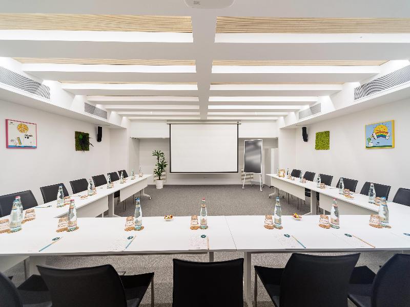 Innside Milano Torre Galfa - Toplantı