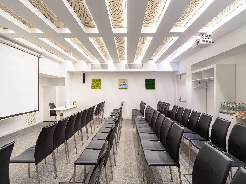 Innside Milano Torre Galfa - Toplantı