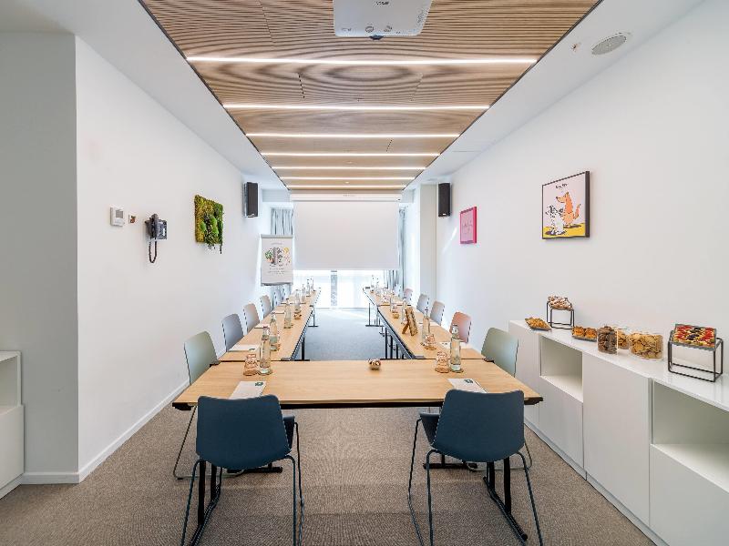 Innside Milano Torre Galfa - Toplantı