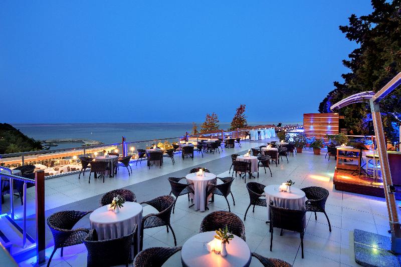 Pine Bay Holiday Resort - Bar