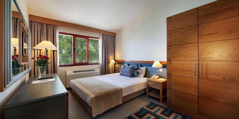 Pine Bay Holiday Resort - Oda