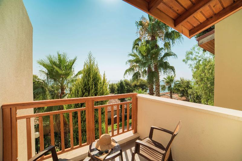 Pine Bay Holiday Resort - Oda