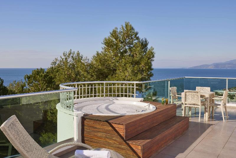 Pine Bay Holiday Resort - Oda