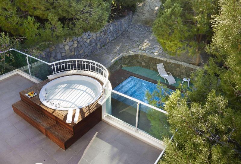 Pine Bay Holiday Resort - Oda