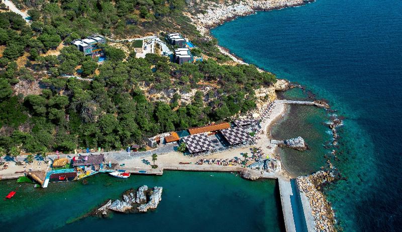 Pine Bay Holiday Resort - Plaj