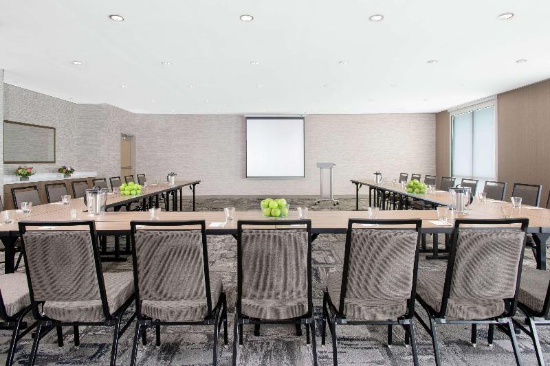 Home2 Suites by Hilton Long Island Brookhaven - Toplantı