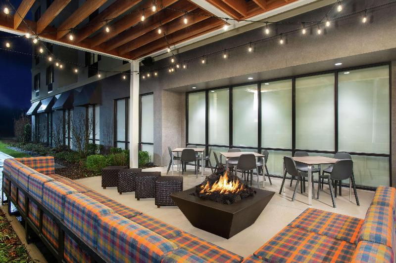 Home2 Suites by Hilton Long Island Brookhaven - Genel