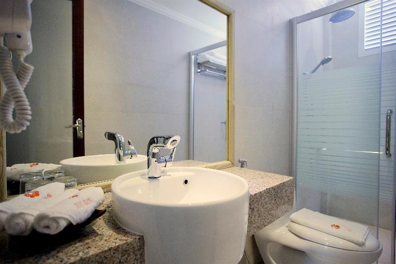 Kaani Beach Hotel at Maafushi - Oda
