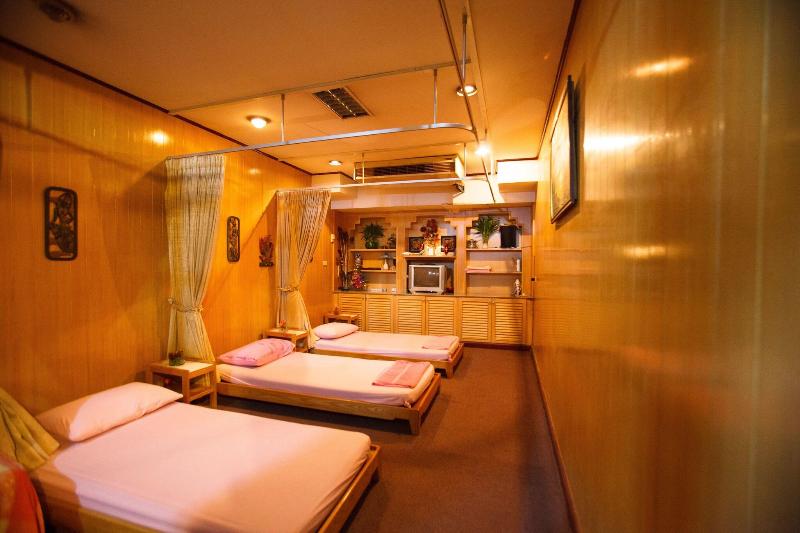 Nana Hotel Bangkok - Aktivite