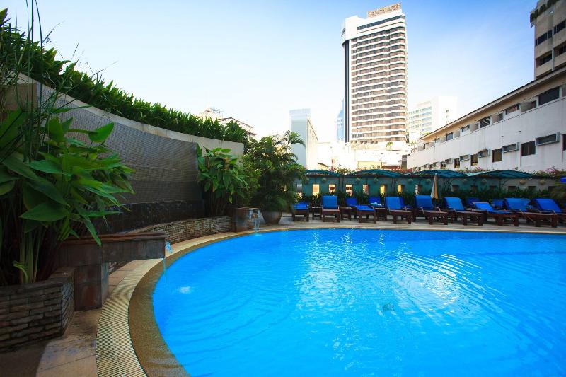 Nana Hotel Bangkok - Havuz