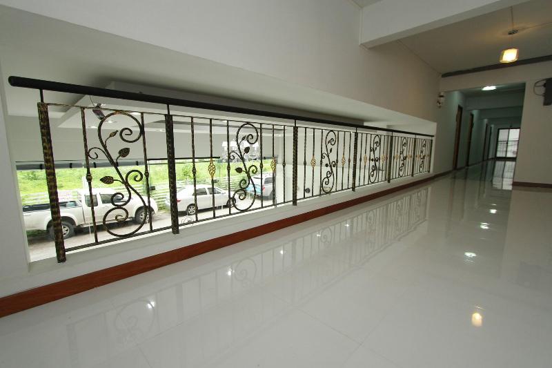 Bed By City Hotel - Lobi