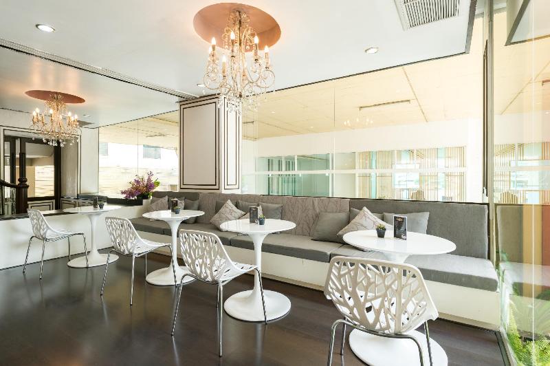 The Legacy Hotel - Lobi