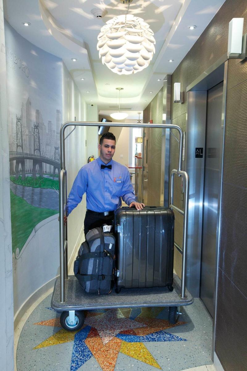 Nesva Hotel - Lobi