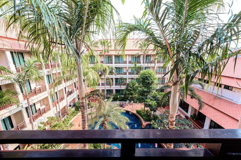 Le Casa Bang Saen Hotel - Genel
