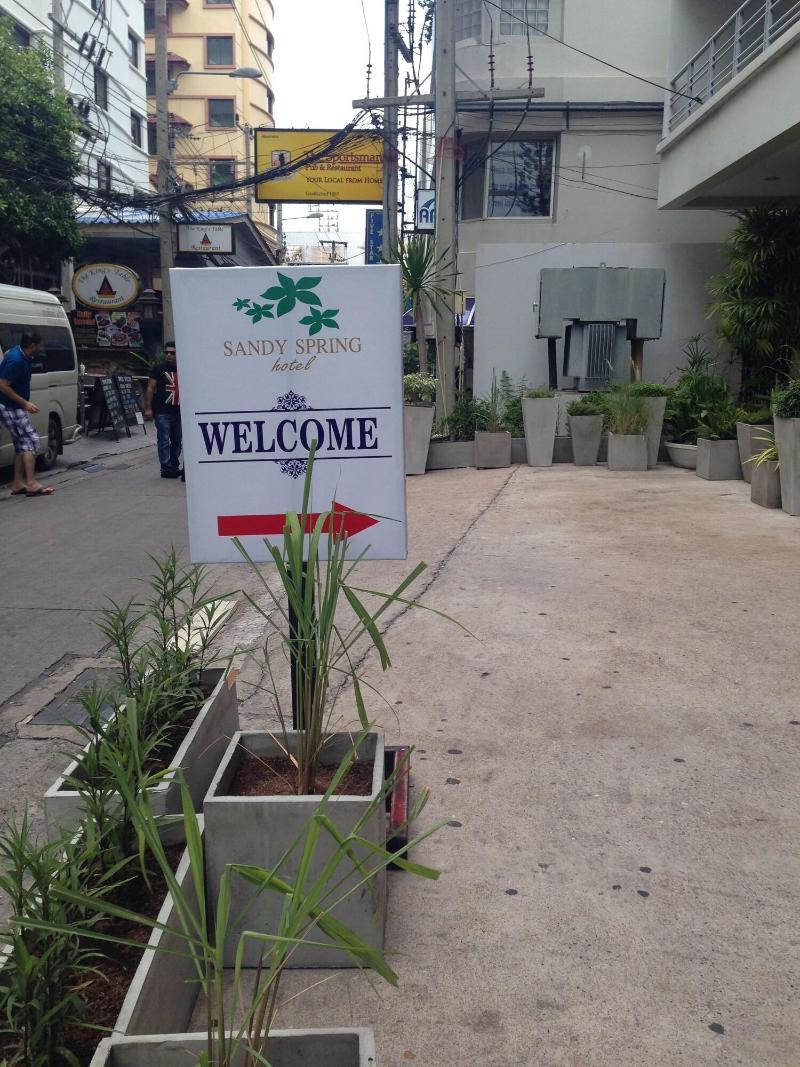 Sandy Spring Hotel - Genel