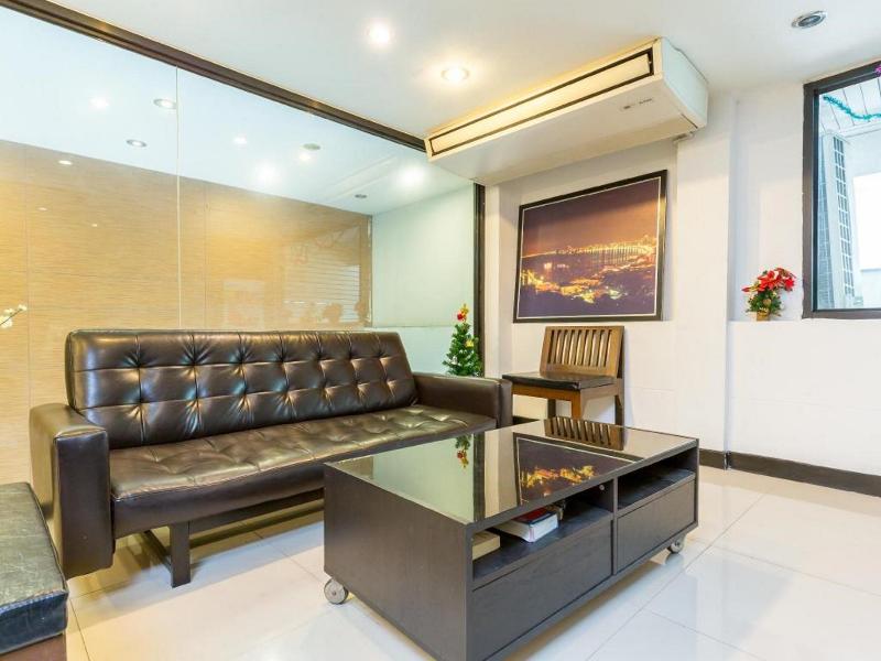 Punyapha Place - Lobi
