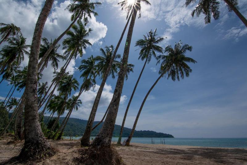 Rest Sea Resort Koh Kood - Plaj