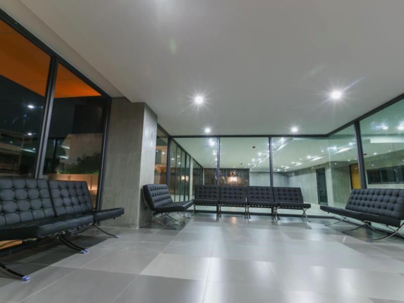 B2 Khon Kaen Hotel - Lobi