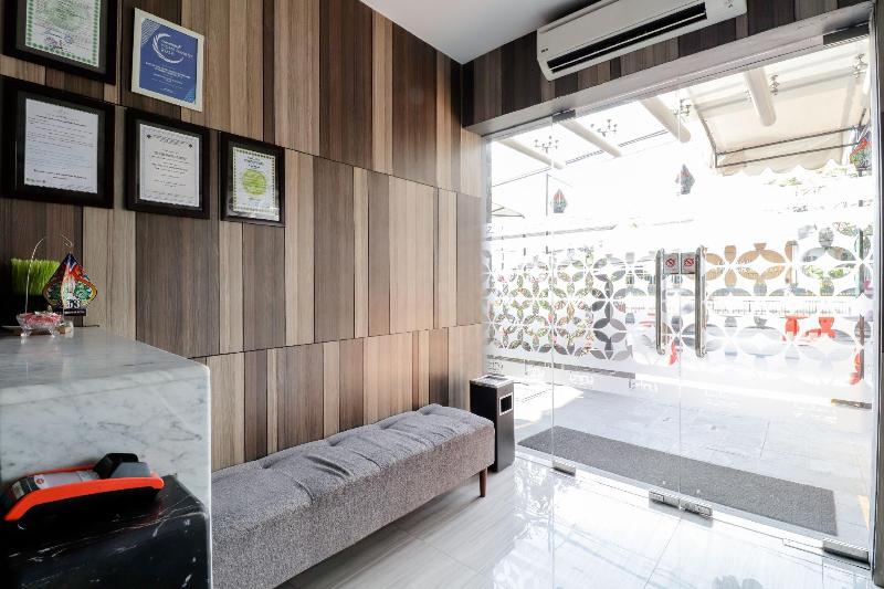 Hotel Unisi Yogyakarta - Lobi