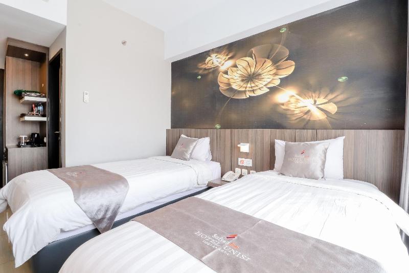 Hotel Unisi Yogyakarta - Oda